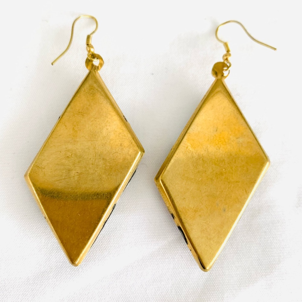 Handmade Tibetan Earring - Picture 5 of 7